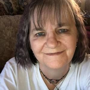 Meet your Posher, Vickie